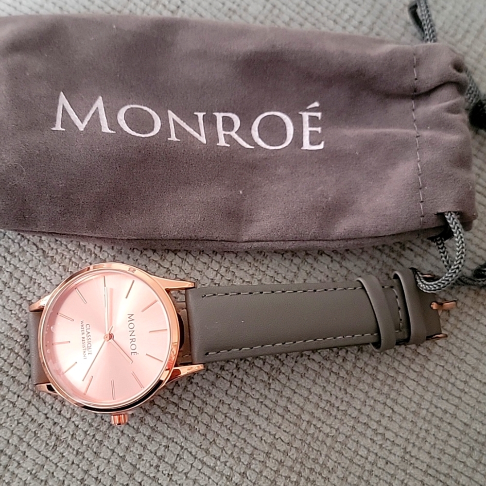 Monroé Classique watch